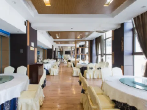 龍曜·烏江明珠大酒店 彭水酒店