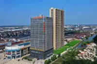 Vienna Hotel (Yixing High-speed Railway Station) Hotel in zona Yixing Longbeishan Forest Park