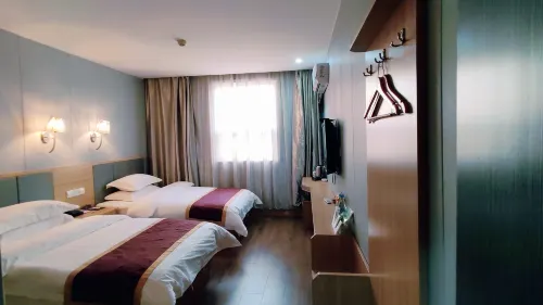 Huayi Commercial Hotel - balcony