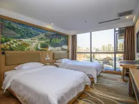 Plateau Pearl Hotel (Kunming Railway Station Shuangqiao Branch) Hotels near Fude Station