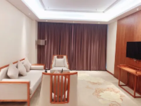Sunshine Hotel Hotels in Linxi