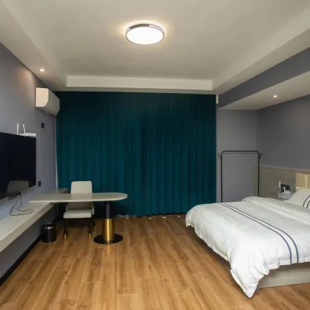 Aijia Business Hotel