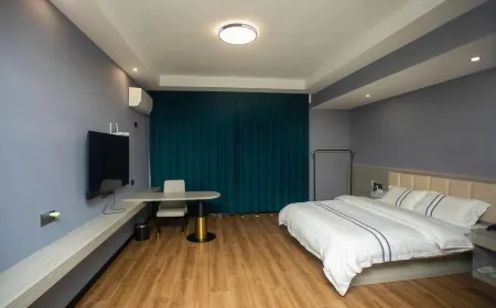 Aijia Business Hotel