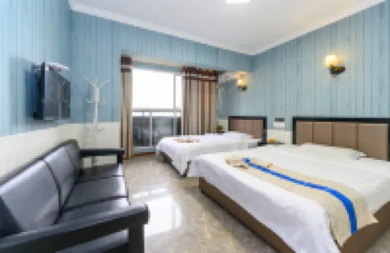 Bazhong Hailun Hotel
