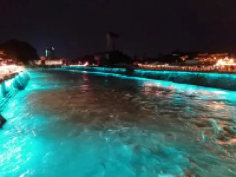 都江堰南橋景區旅店