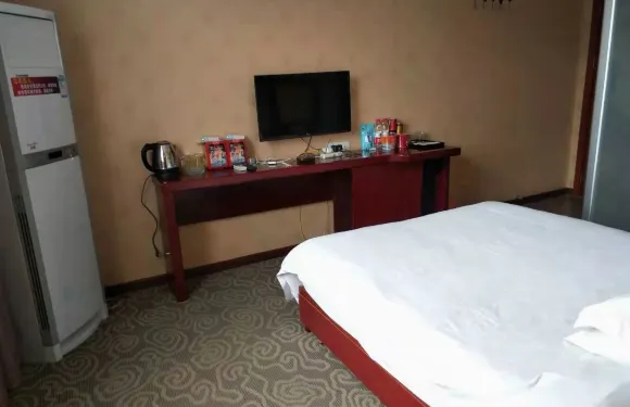 保康宜佳時尚賓館