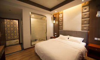 City Boat Hotel (Chengdu High-tech Comprehensive Bonded Zone)