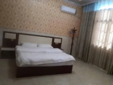 Longlin Huashun Homestay
