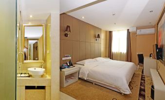 Ease Hotel · Fun (Yichang Zhijiang Miaoshang Plaza)