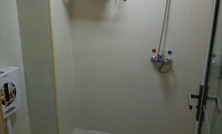 Zi xing fei hong zhao dai suo - Housity