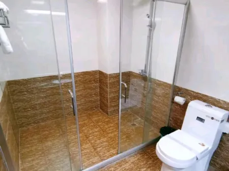 Starlight Hotel Отели рядом с достопримечательностью «Guangdong Shenguangshan Forest Park»