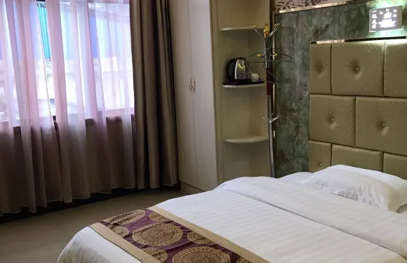 岑鞏夜來香賓館