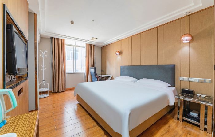 Marriott Business Hotel (Gaozhou People's Court)