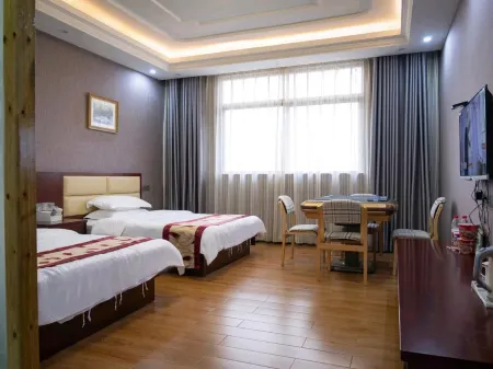 Wuning Jinlanwan Business Hotel Отели рядом с достопримечательностью «Lushan West Haihuaqian Valley»