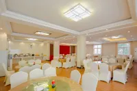 Zhennan Hotel Hotel di Nanhua County