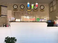 Xiangfulou Business Hotel Hotel di Gar County