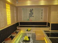 Guan County Hong Pu Traders Hotel