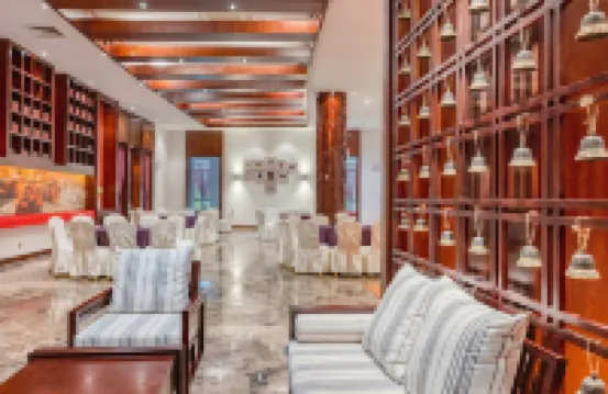 Snow Sands Grand Hotel