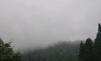 Jiuhua Mountain Guizhaoshan Residence