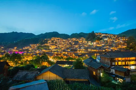 Damei Jinxiu Panorama Holiday Inn