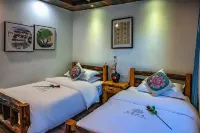 Baihe River Valley (Furong Town Waterfall Store) Hotel a Yongshun