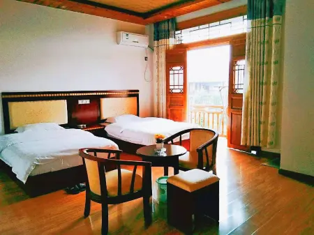 Jinggangshan Mountain Family Style Courtyard Отели рядом с достопримечательностью «Octagon House»