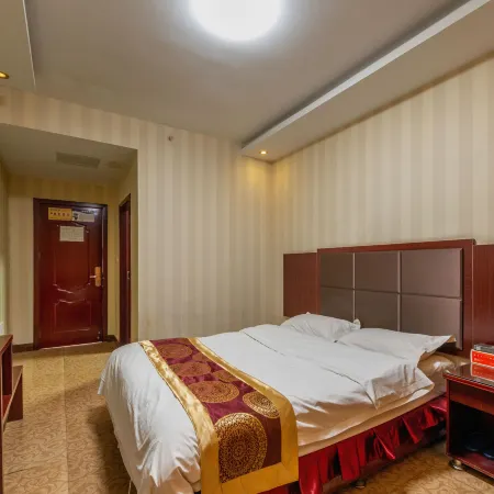 Xiping Holiday Express Hotel