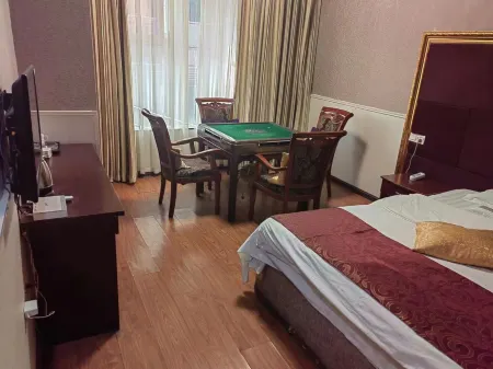 Tongjiang Hengxi Business Hotel