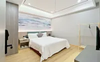 Junrui Hotel