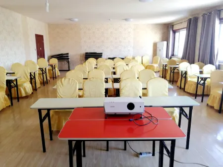 Taidawenquanbinguan Отели в г. Юнцинь