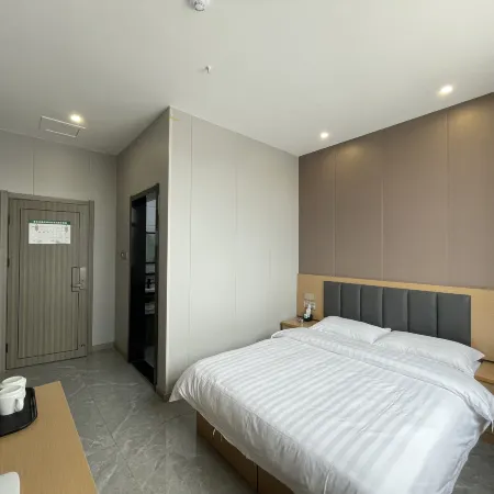 Xiaoyi Xinyuan Hotel