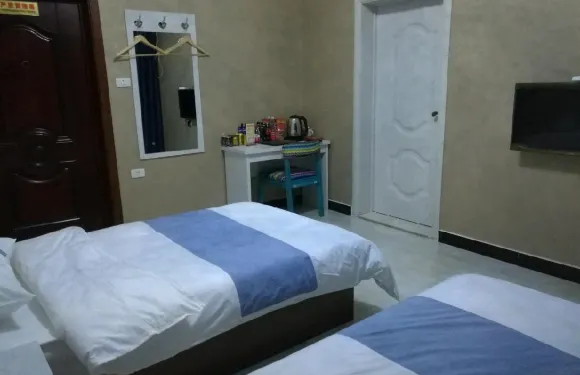 平輿朗朗酒店公寓