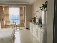 Qingcheng Self-service Apartment (Kaiyuan International Shopping Mall Ever Sleep City Shop)