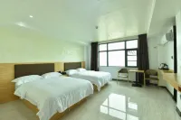 Dongxing Aegean Hotel - Beach