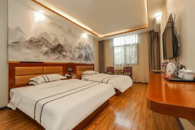 Sofia Luliang Hotel Hotels near Thousand-Buddhas Tower
