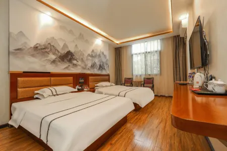 Sofia Luliang Hotel Отели в г. Лулян