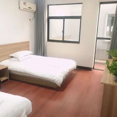 Haining Fangshi Homestay (Jiafang Technology Industrial Park Shop)