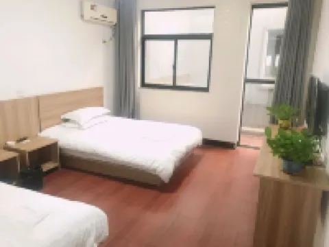 Haining Fangshi Homestay (Jiafang Technology Industrial Park Shop)