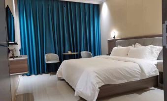 Golden Island Hotel