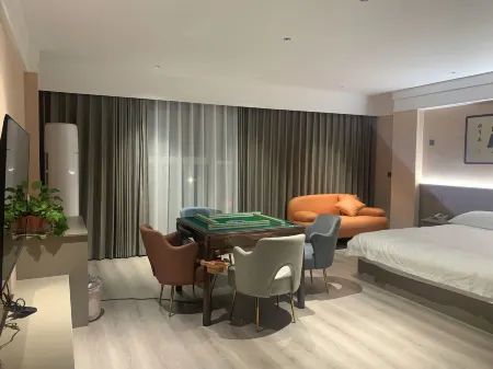 Siyang Danrui Hotel (Renmin North Road) Отели рядом с достопримечательностью «Jinghang Canal Scenic Zone»