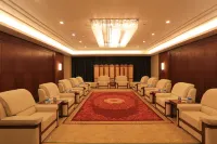 Xinding Holiday Inn Hotels in Fengjie County