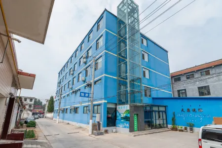 Wuyi Yujia Hotel Отели рядом с достопримечательностью «Huanghe Jiaotong University (Shangde Campus)»