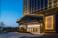 Yili Luxury Hotel