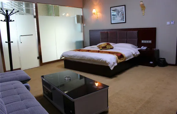 民勤鴻興商務賓館