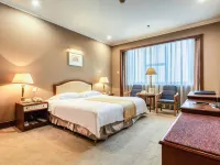 Harbin Huarong Hotel (Harbin Railway Station Museum Subway Station Branch) Hotels near Harbin Train Station