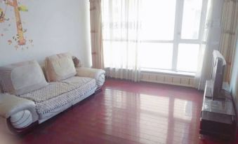 Jidong Nuanxin Daily Rent Apartment