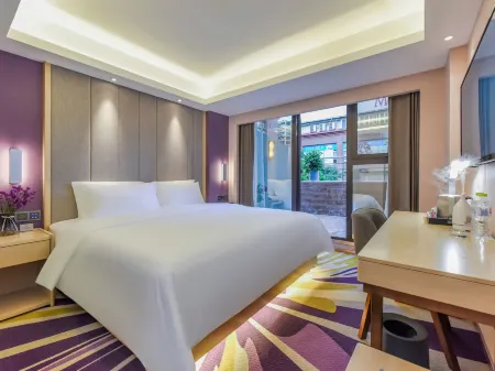 Lavande Hotel (Chongqing Nanping Pedestrian Street Wanda Plaza)
