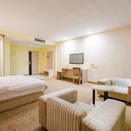 George e's hotel chain (Zhecheng)