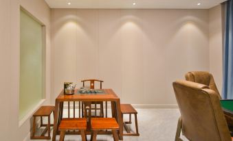 Xinyang Naya Chain Hotel - Housity