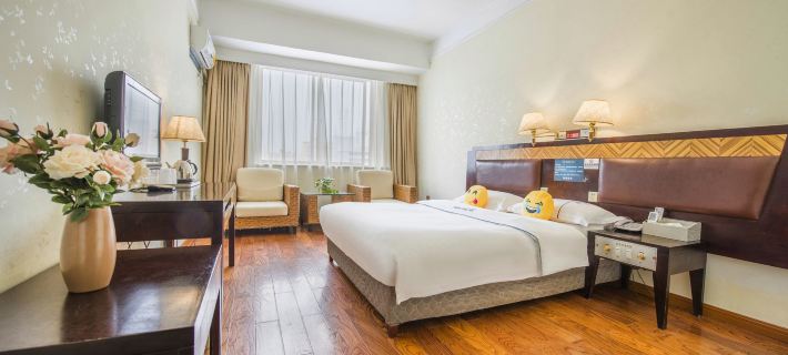 Boutique Holiday Hotel (Beihai Beibuwan Square) Hotels in Beihai